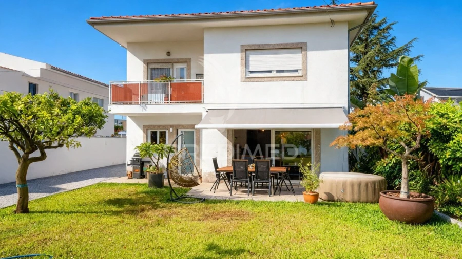 Moradia T3 para Venda em Celeirós, Aveleda e Vimieiro
