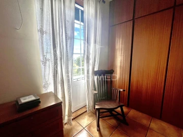 Moradia T6 para Venda em Posto Santo
