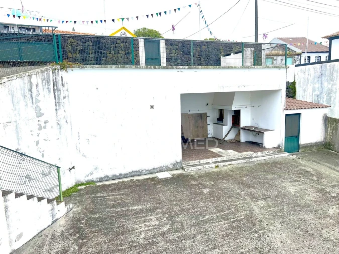 Moradia T6 para Venda em Posto Santo Foto 30