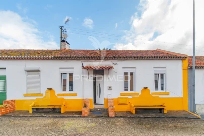 Moradia T4 para Venda em Alverca do Ribatejo e Sobralinho