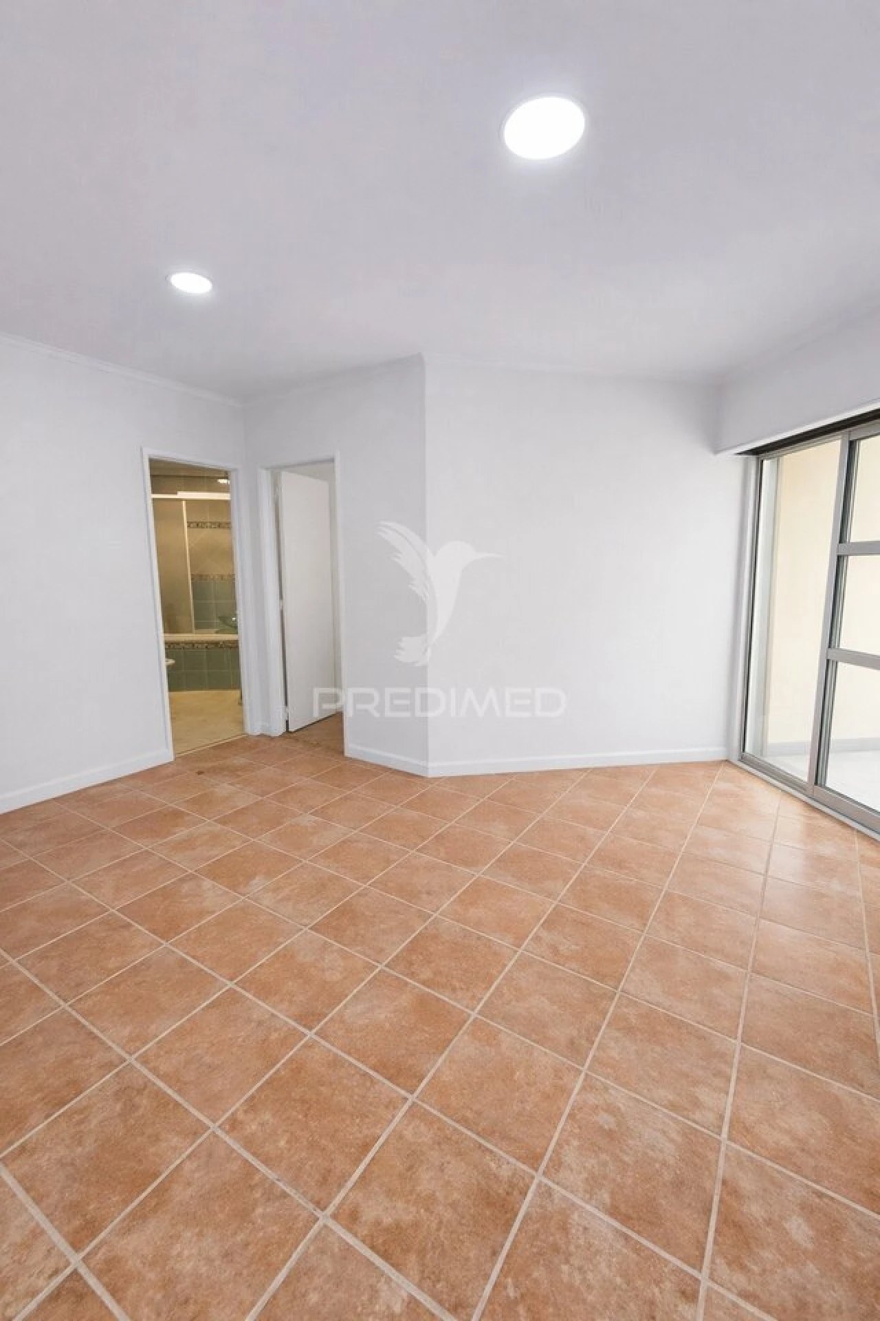 Apartamento T3 para Venda em Algueirão-Mem Martins Foto 11