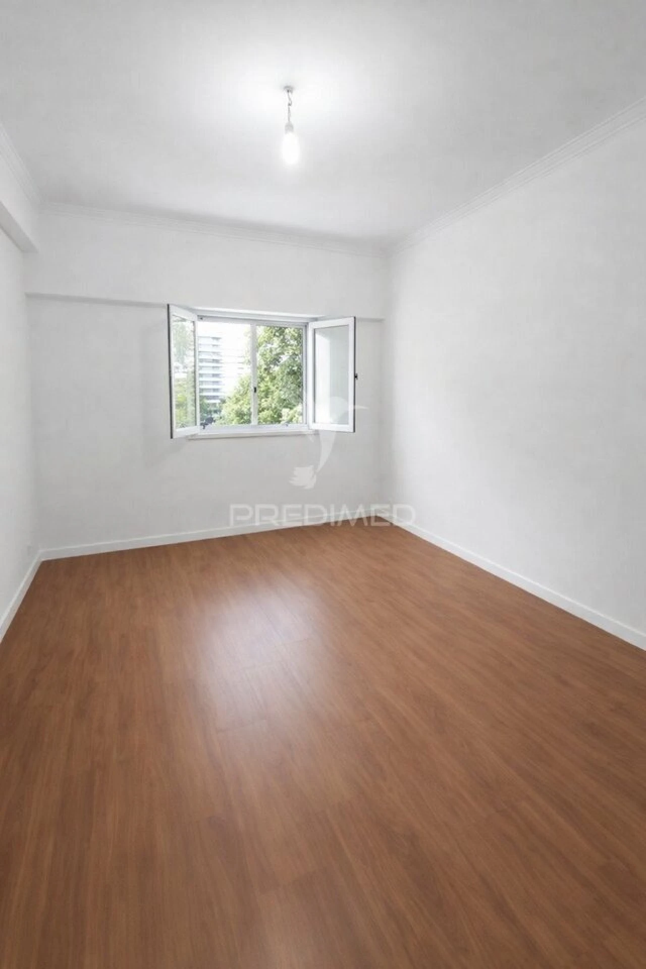 Apartamento T3 para Venda em Algueirão-Mem Martins Foto 8