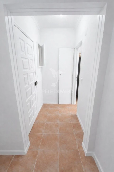 Apartamento T3 para Venda em Algueirão-Mem Martins