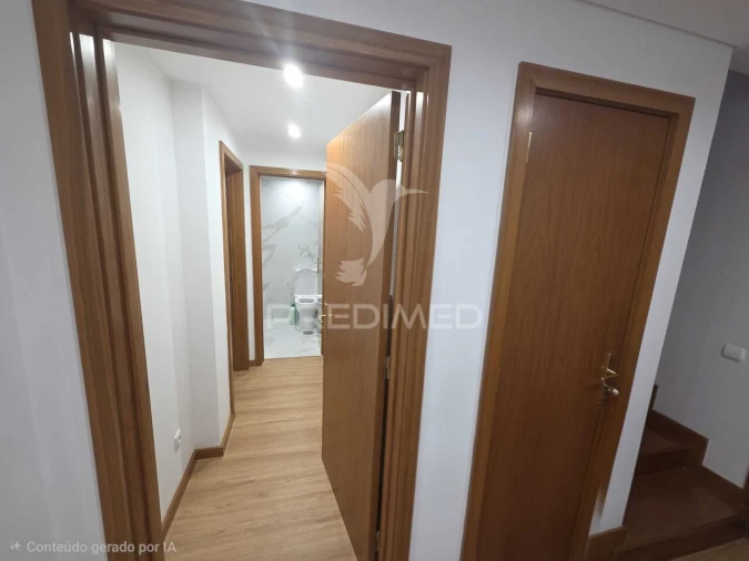 Apartamento T3 para Venda em Santa Marinha e São Pedro da Afurada Foto 7