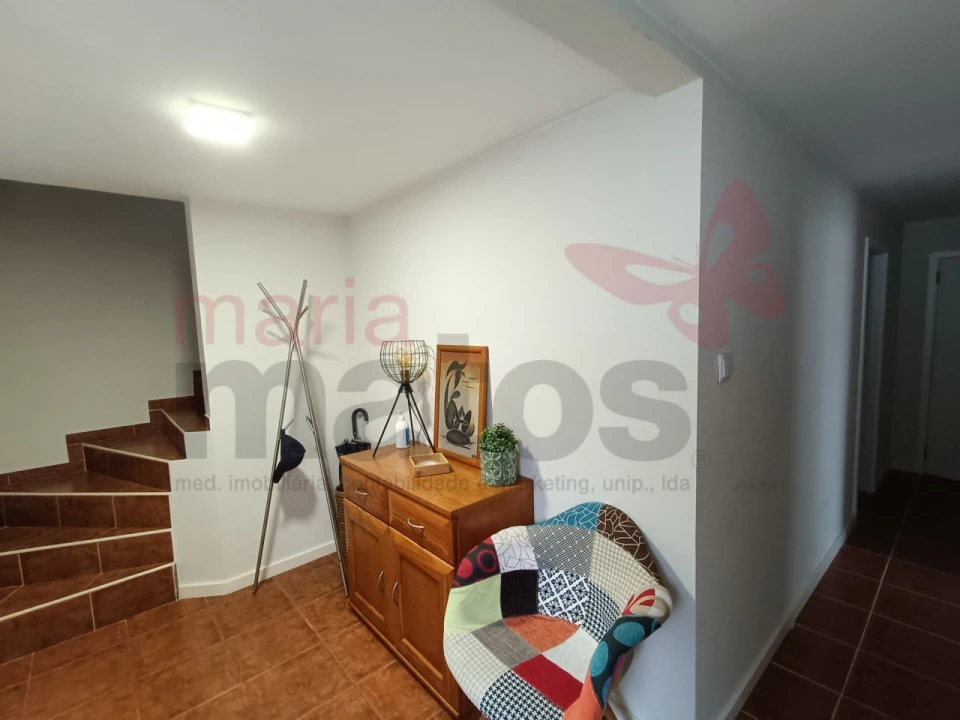Moradia T3 para Arrendamento em Miragaia e Marteleira Foto 5