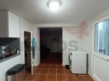 Moradia T3 para Arrendamento em Miragaia e Marteleira
