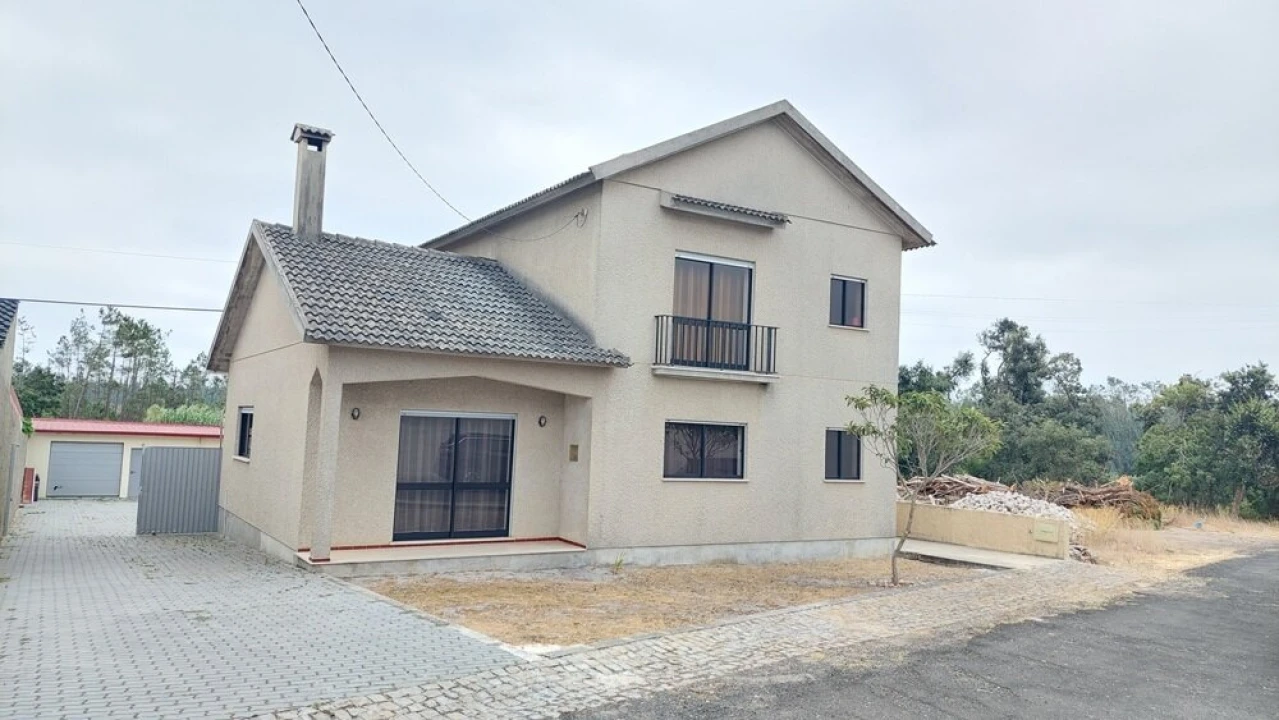Moradia T3 para Venda em Marinha Grande Foto 1