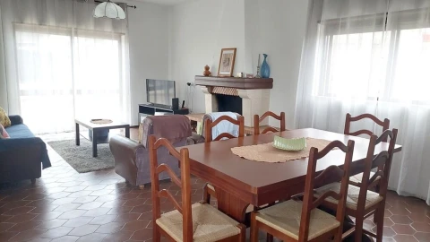 Moradia T3 para Venda em Marinha Grande