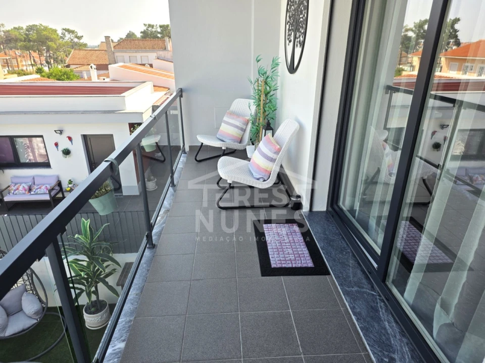 Moradia T4 para Venda em Quinta do Conde Foto 14