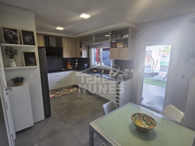 Moradia T4 para Venda em Quinta do Conde Foto 10