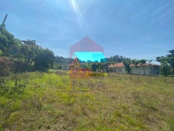 Terreno para Venda em Sande, Vilarinho, Barros e Gomide