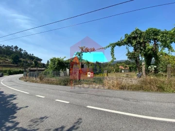 Terreno para Venda em Sande, Vilarinho, Barros e Gomide