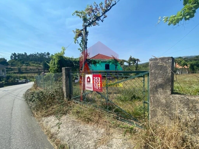Terreno para Venda em Sande, Vilarinho, Barros e Gomide Foto 2