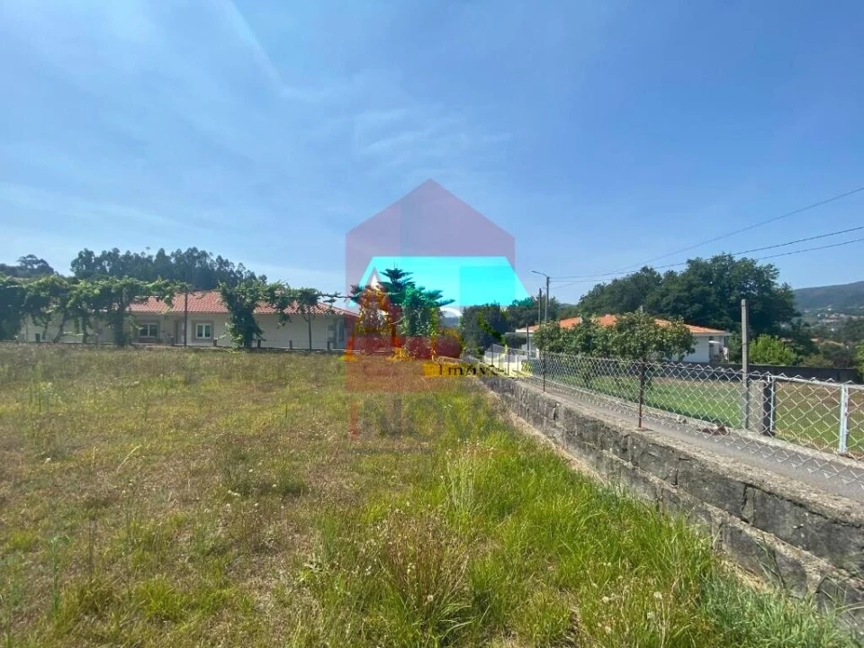 Terreno para Venda em Sande, Vilarinho, Barros e Gomide Foto 8