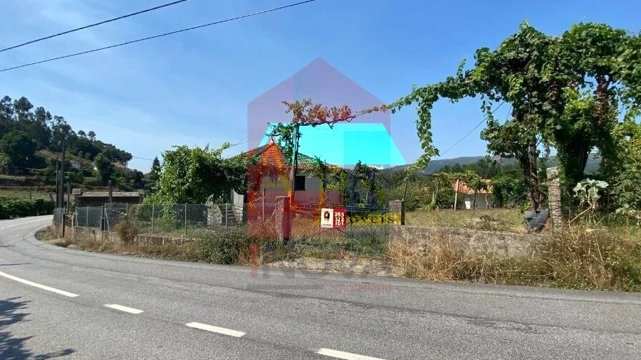 Terreno para Venda em Sande, Vilarinho, Barros e Gomide