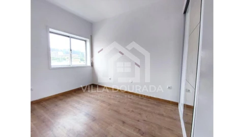 Apartamento T3 para Venda em Fânzeres e São Pedro da Cova