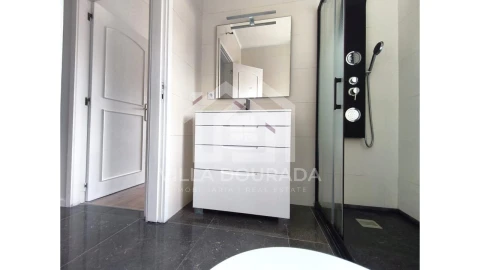 Apartamento T3 para Venda em Fânzeres e São Pedro da Cova