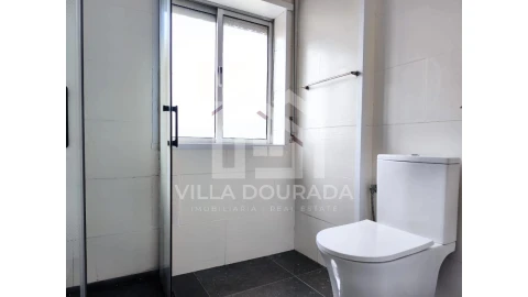 Apartamento T3 para Venda em Fânzeres e São Pedro da Cova