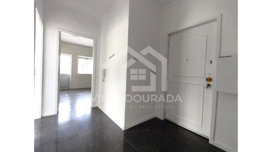 Apartamento T3 para Venda em Fânzeres e São Pedro da Cova Foto 20