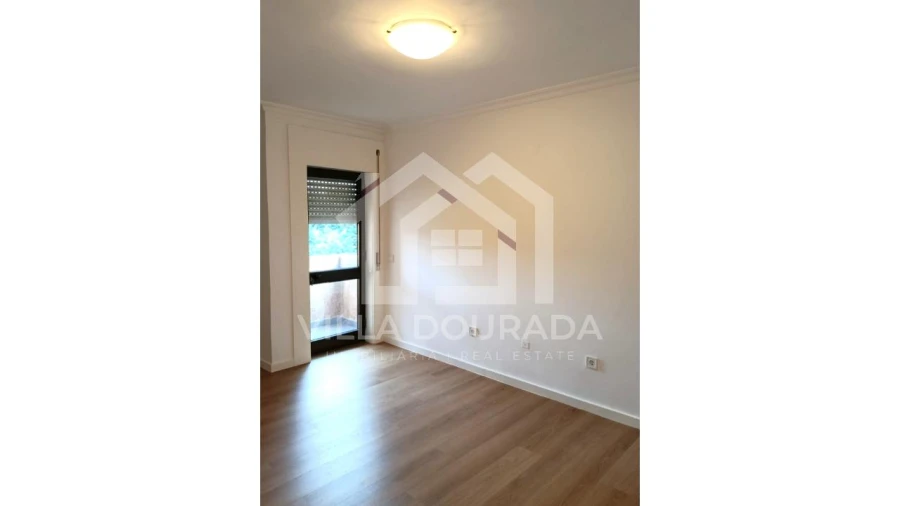 Apartamento T2 para Venda em Baguim do Monte (Rio Tinto) Foto 5
