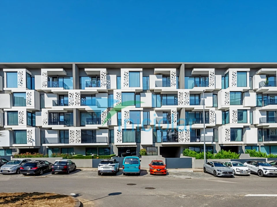 Apartamento T2 para Venda em Rio Tinto Foto 1