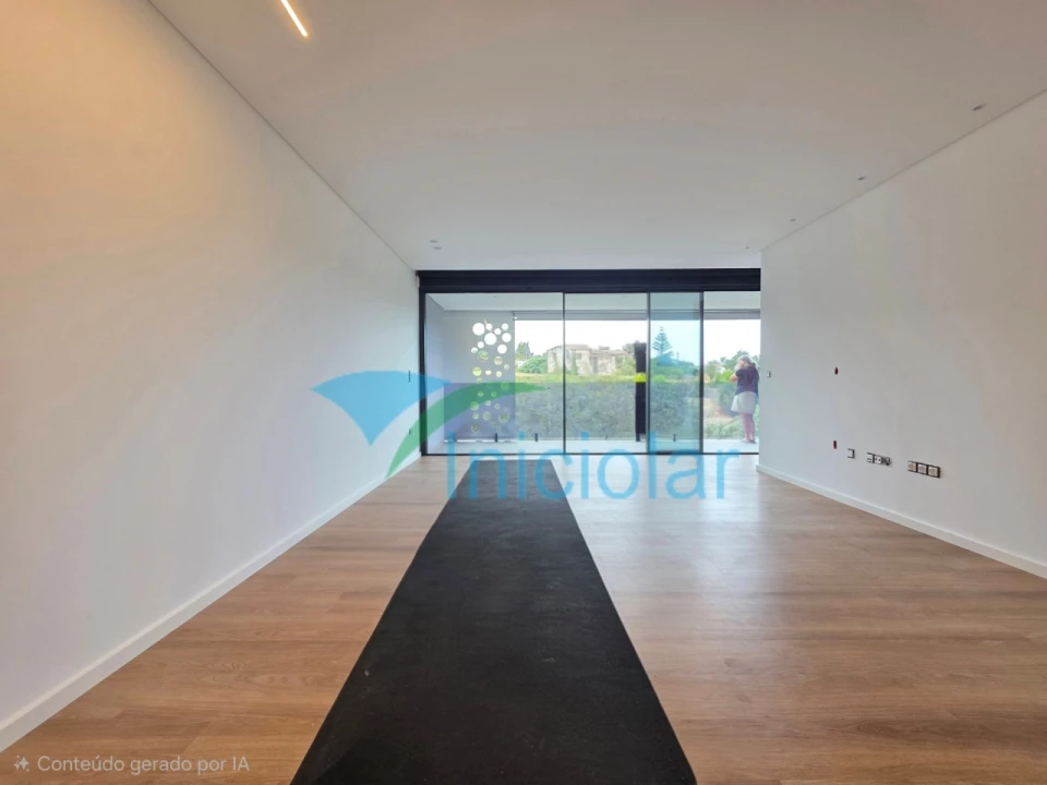 Apartamento T2 para Venda em Rio Tinto Foto 6