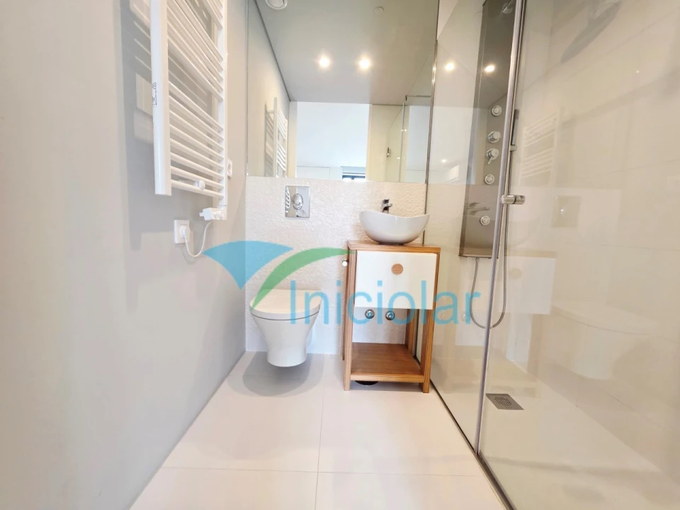 Apartamento T2 para Venda em Rio Tinto Foto 25