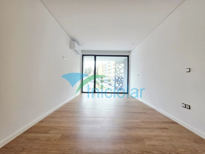 Apartamento T2 para Venda em Rio Tinto Foto 16