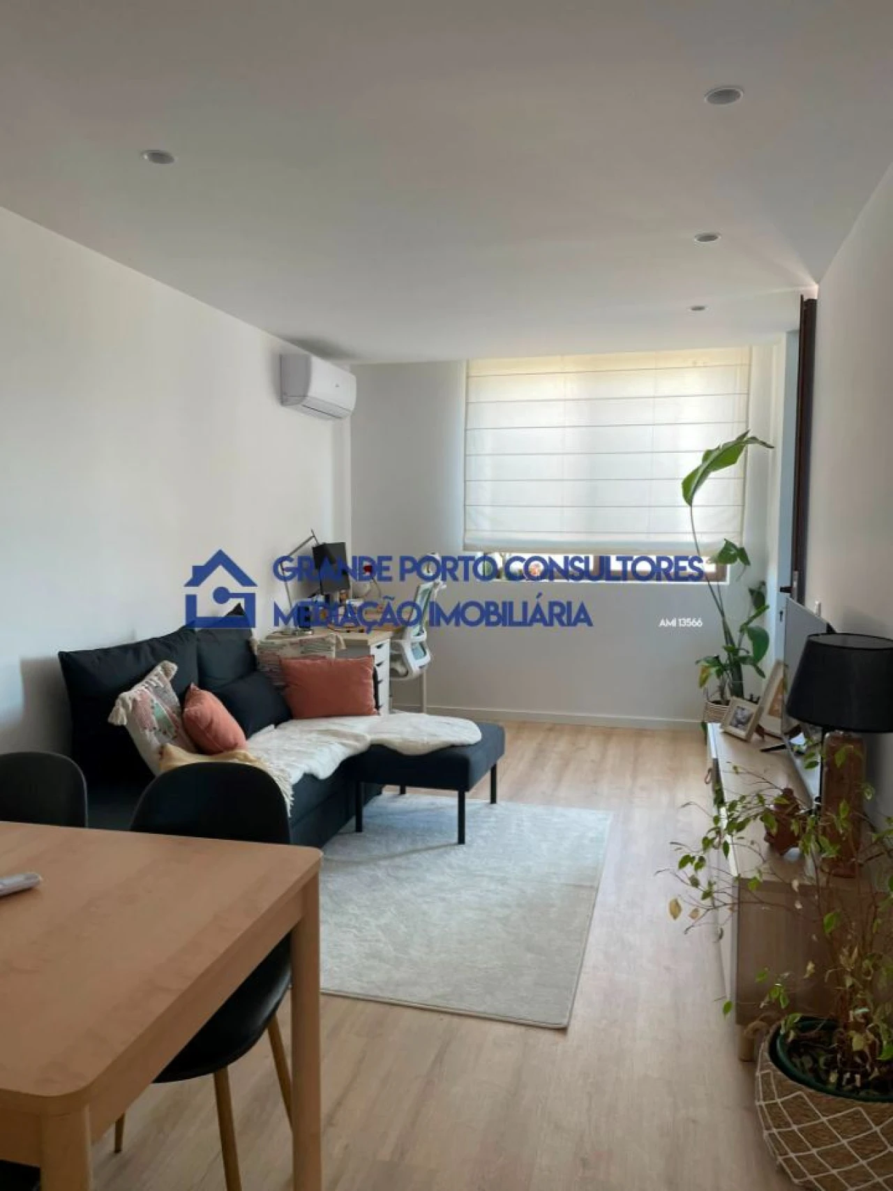 Apartamento T1 para Arrendamento em Paranhos Foto 6