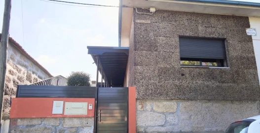 Moradia T2 para Venda em Alfena
