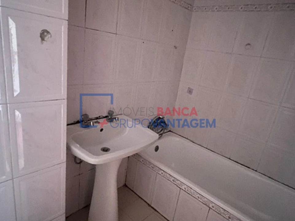 Apartamento T3 para Venda em Casal de Cambra Foto 15