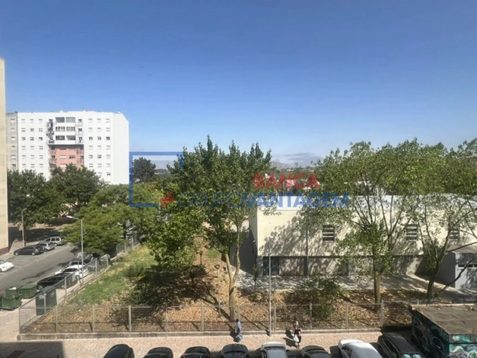 Apartamento T3 para Venda em Casal de Cambra Foto 20