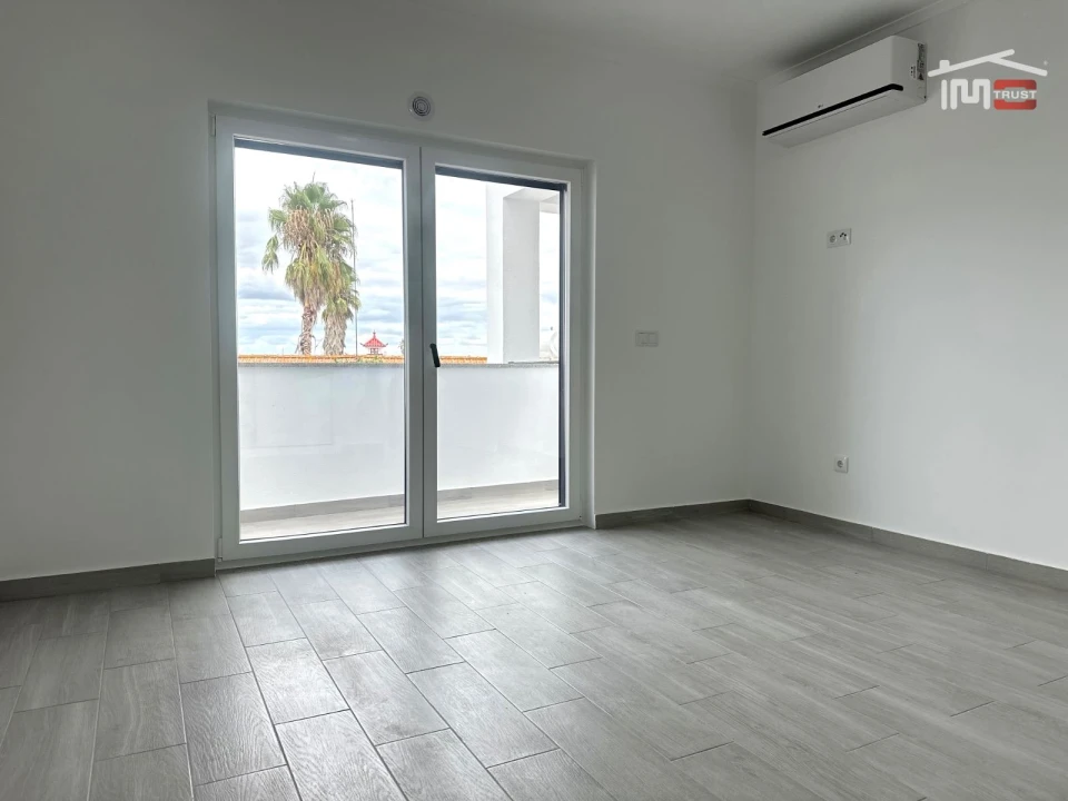 Moradia T4 para Venda em Atalaia e Alto Estanqueiro-Jardia Foto 20