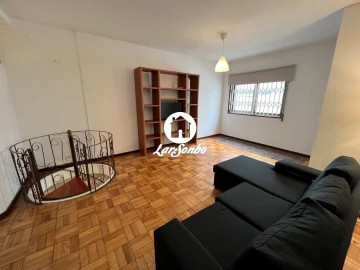 Apartamento T3 para Venda em Cedofeita, Santo Ildefonso, Sé, Miragaia, São Nicolau e Vitória