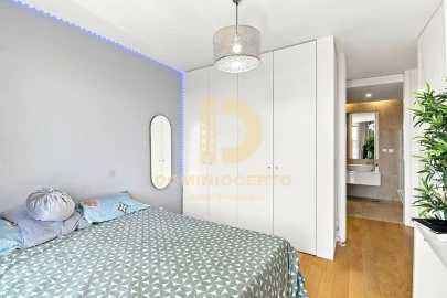 Apartamento T3 para Venda em Santa Marinha e São Pedro da Afurada