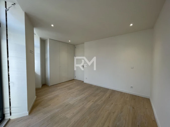 Apartamento T1 para Venda em Campanhã Foto 14