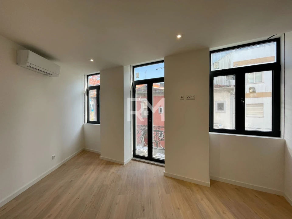 Apartamento T1 para Venda em Campanhã Foto 12