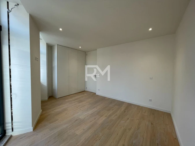 Apartamento T1 para Venda em Campanhã Foto 14