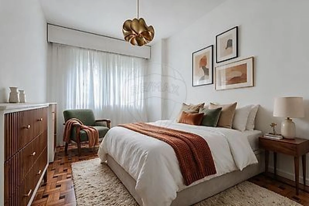 Apartamento T3 para Venda em Lordelo do Ouro e Massarelos Foto 13