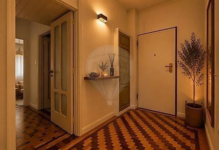 Apartamento T3 para Venda em Lordelo do Ouro e Massarelos Foto 9