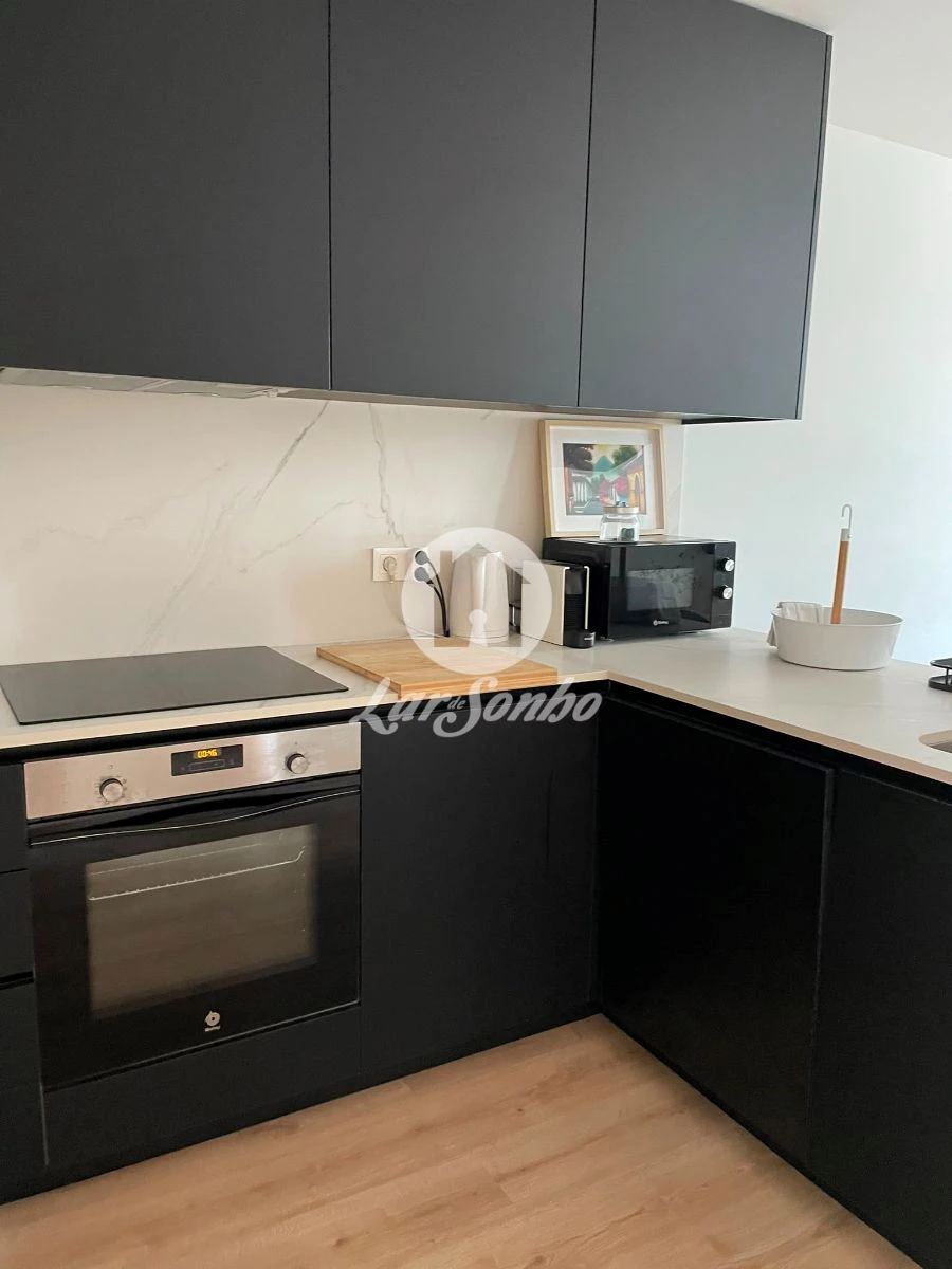 Apartamento T1 para Arrendamento em Paranhos Foto 3