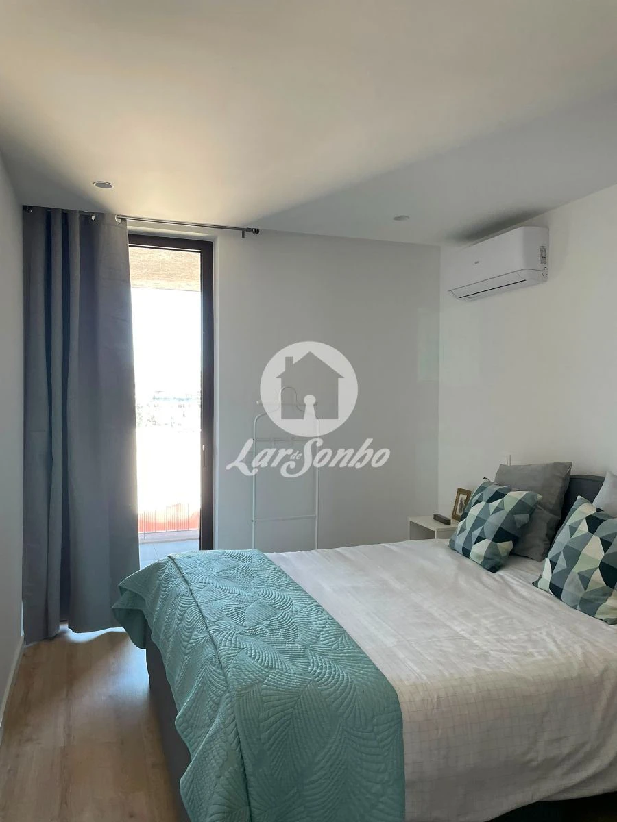 Apartamento T1 para Arrendamento em Paranhos Foto 6