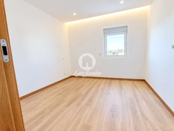 Apartamento T3 para Venda em Apúlia e Fão