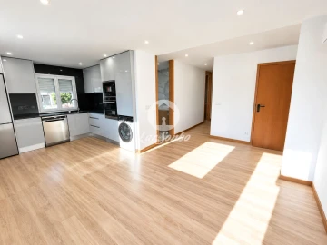 Apartamento T3 para Venda em Apúlia e Fão