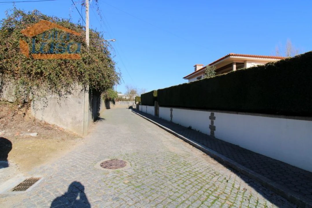 Terreno Misto para Venda em Pedroso e Seixezelo Foto 9