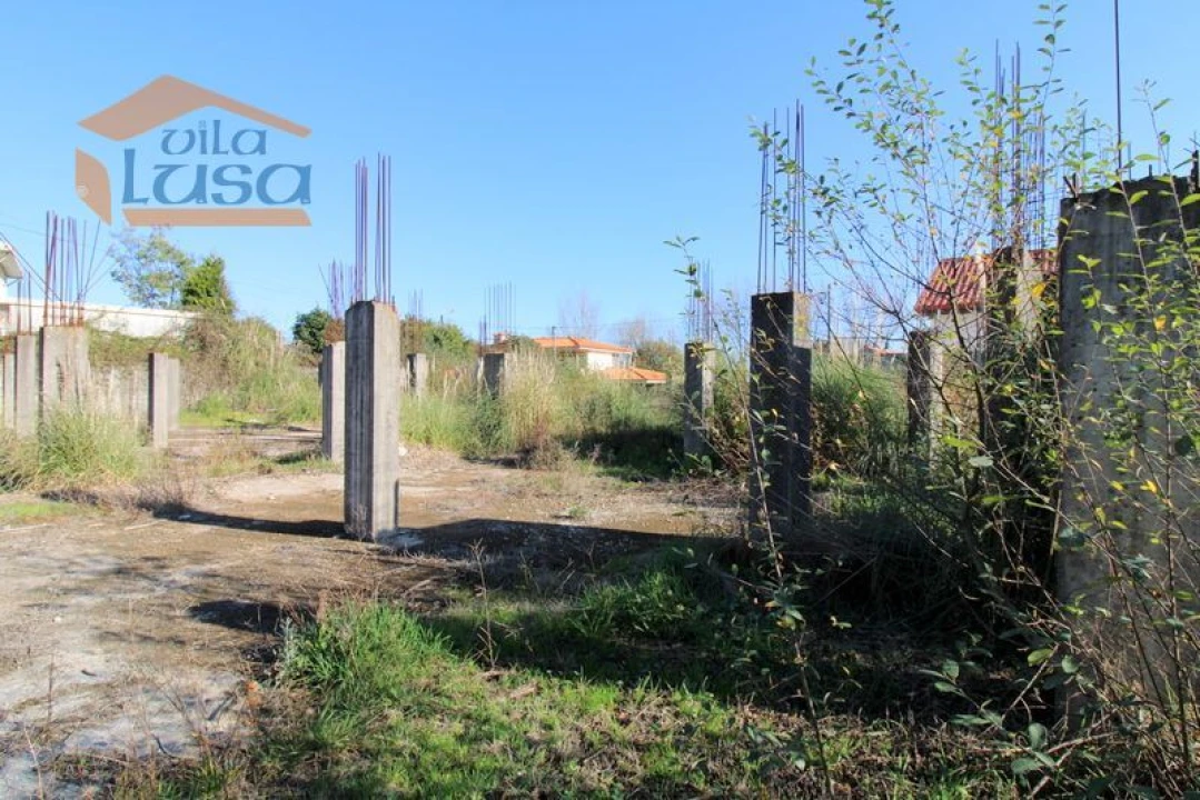Terreno Misto para Venda em Pedroso e Seixezelo Foto 17