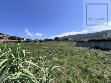 Terreno para Venda em Carreço