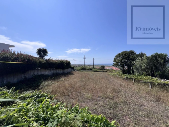 Terreno para Venda em Carreço Foto 13