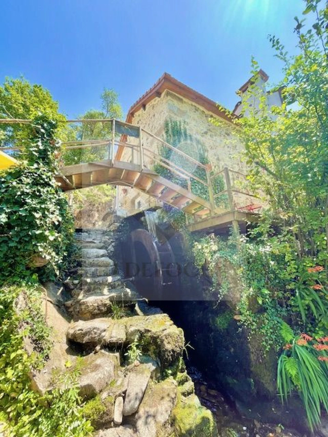 Moradia T4 para Venda em Varzea Foto 11