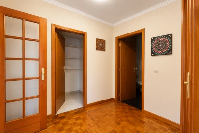 Apartamento T2 para Venda em Custóias, Leça do Balio e Guifões